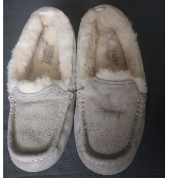 UGG Ansley Suede Sheepskin Slippers Women’s Size 7 Brown Moccasin Loafer - Picture 2 of 8